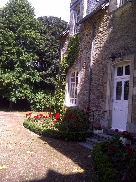 Chateau De La Motte Daudier Craon  Exterior photo